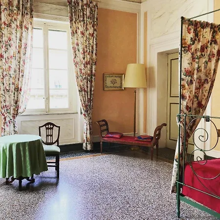 Bed & Breakfast Palazzo Tucci Residenza D'epoca Lucca