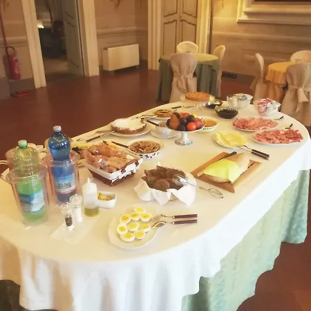 住宿加早餐酒店 德艾博卡帕拉佐图茨住宿加早餐旅馆